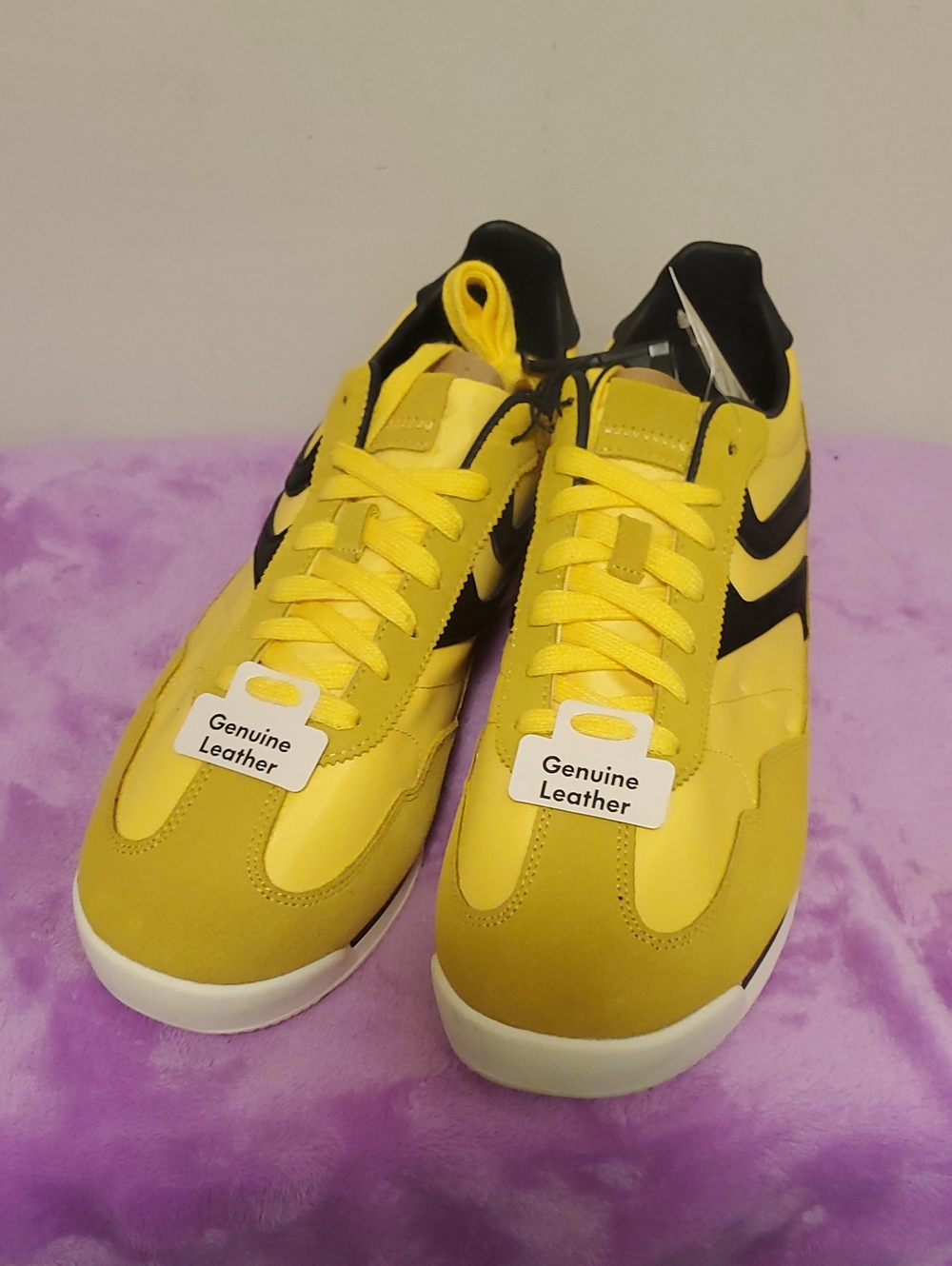 No Boundaries Yellow and Black Men's Sneakers
